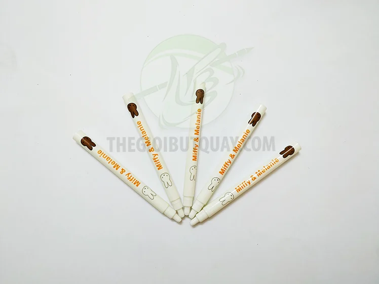 Thân M&M (Replica)